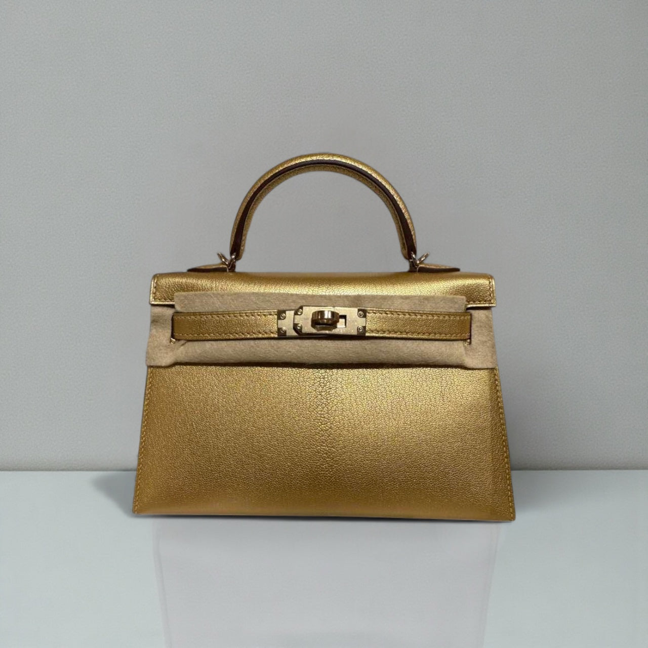 Hermés Mini Kelly 20 Olympic Gold Metallic Doré Chèvre Chamkila Gold Hardware